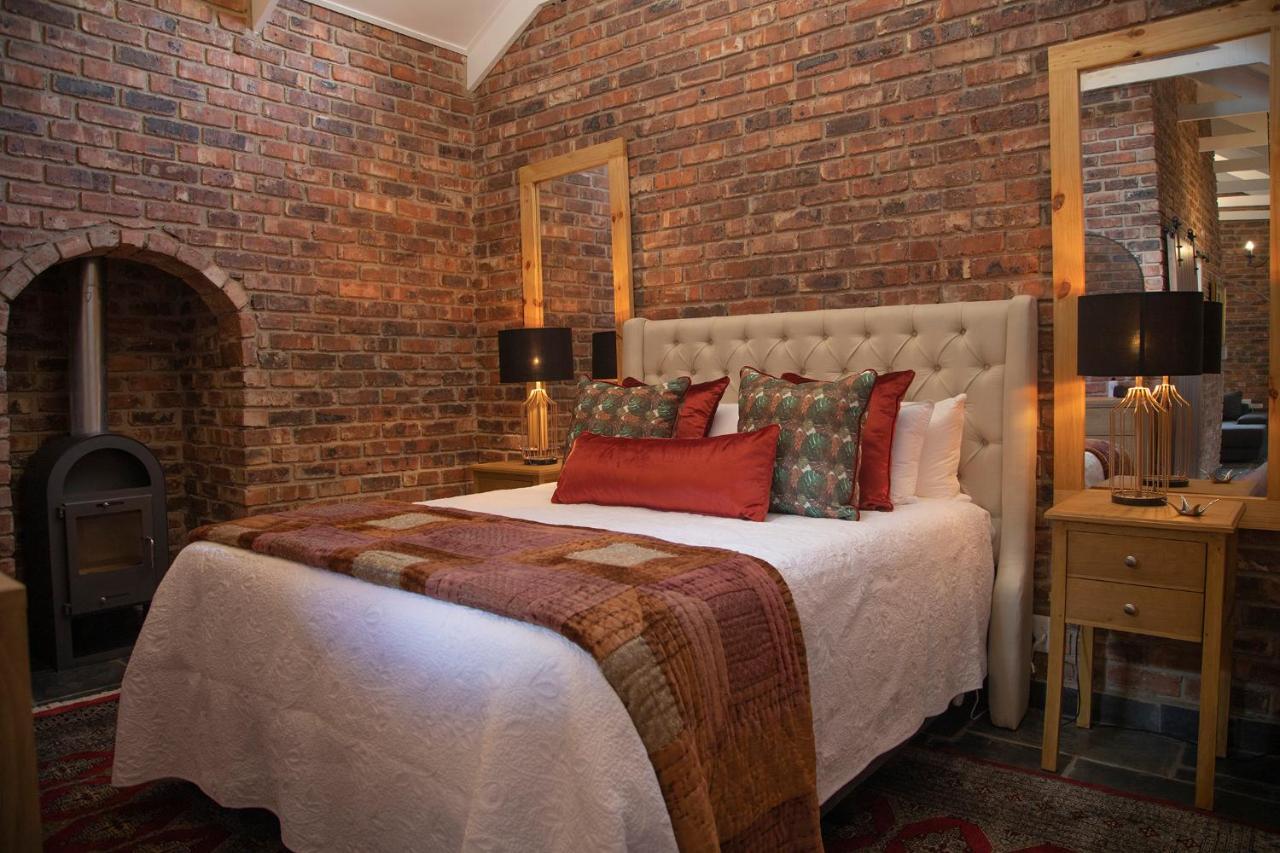 Tarry-Stone Cottages Dullstroom Eksteriør billede