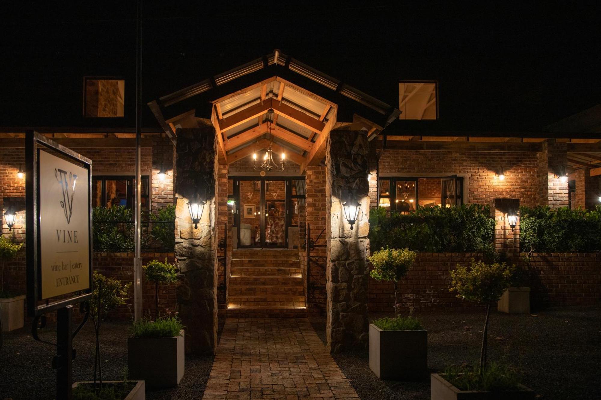 Tarry-Stone Cottages Dullstroom Eksteriør billede